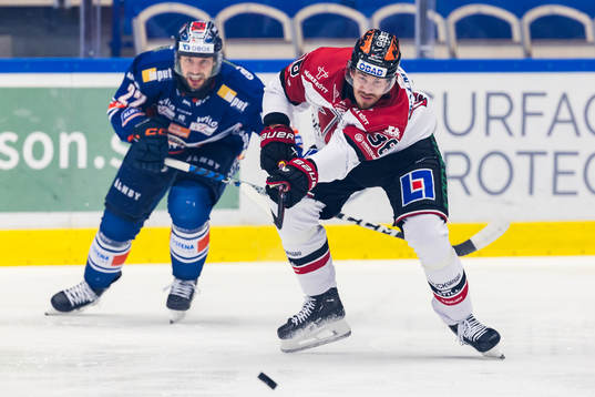 Växjös Tobias Rieder och Örebros Emil Larsson
