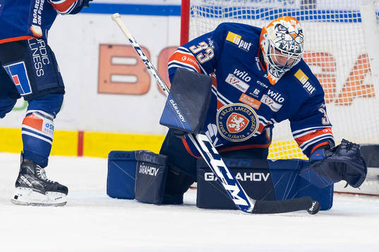Växjös målvakt Emil Larmi