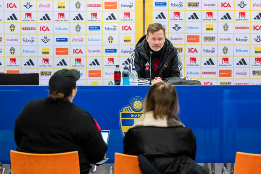 Head coach Peter Gerhardsson of the Swedish women's