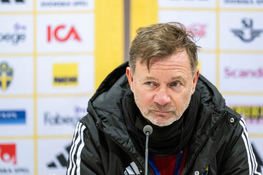 Head coach Peter Gerhardsson of the Swedish women's