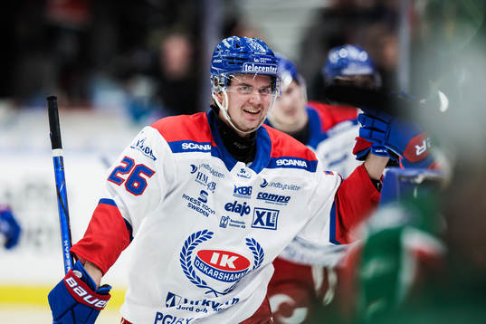 Oskarshamns Lukas Pilö jublar