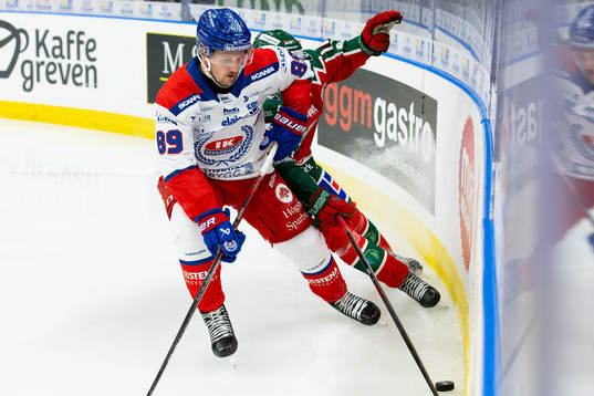 Oskarshamns Patrik Karlkvist och Frölundas Isac Born
