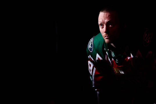 Frölundas Carl Klingberg innan ishockeymatchen i SHL