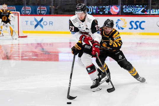 Malmö Redhawks Adam Ollas Mattsson och Skellefteås Måns