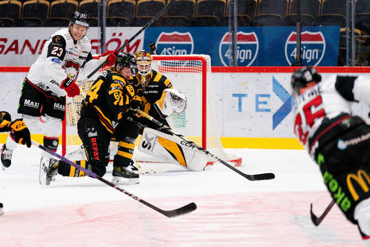 Malmö Redhawks Christoffer Forsberg och Skellefteås