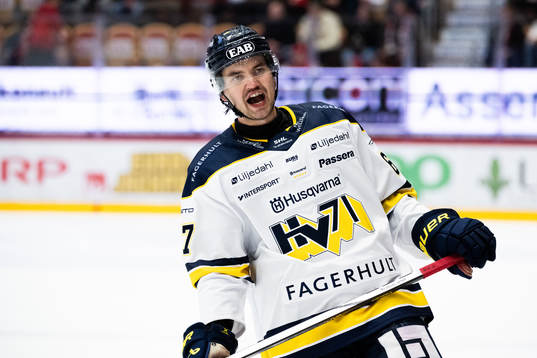 HV71s Oliwer Kaski