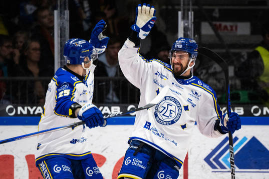 Leksands Lucas Elvenes och Marek Hrivik jublar