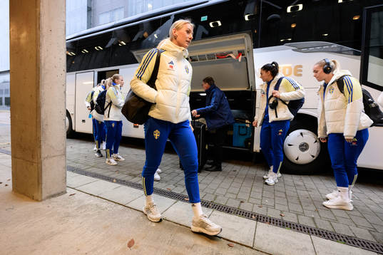 Stina Blackstenius of Sweden arrives at the arena