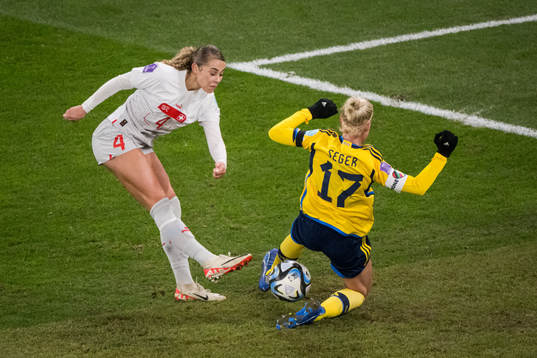 Alayah Pigrim of Switzerland and  Caroline Seger of Sweden