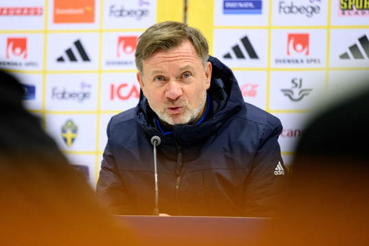 Head coach Peter Gerhardsson of Sweden