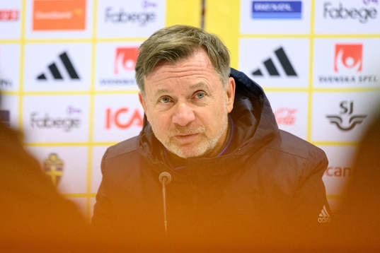 Head coach Peter Gerhardsson of Sweden