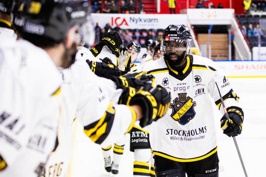 AIKs Daniel Muzito Bagenda jublar