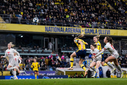 Magdalena Eriksson of Sweden scores the 1-0 goal