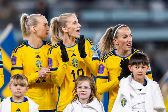 Stina Blackstenius, Sofia Jakobsson and Johanna Rytting