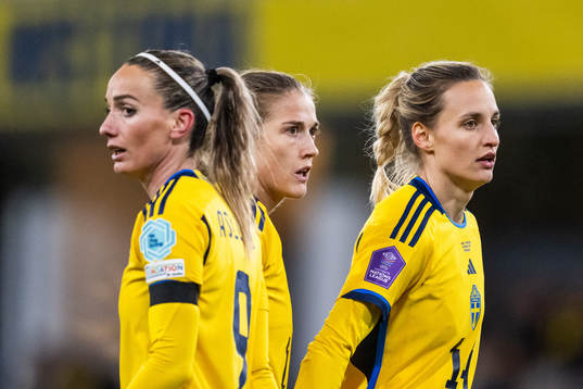 Kosovare Asllani, Filippa Angeldahl and Nathalie Björn of