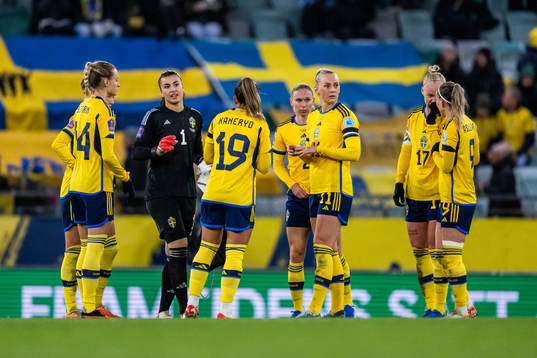Nathalie Björn, goalkeeper Zecira Musovic, Johanna Rytting