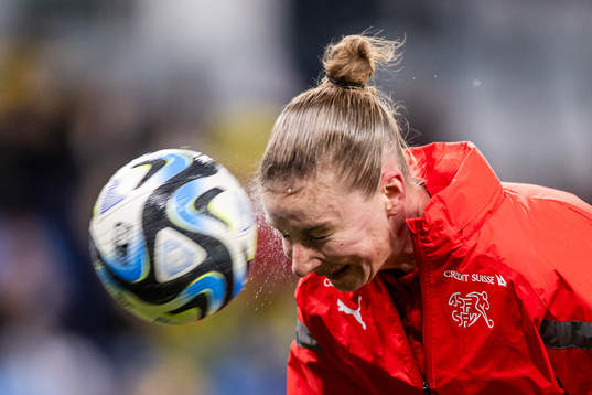 Julia Stierli of Schweiz