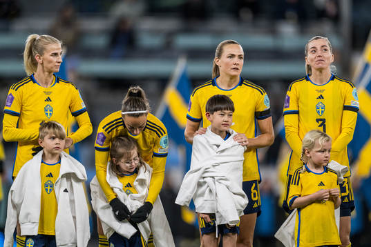 Kosovare Asllani, Magdalena Eriksson and Linda Sembrant of