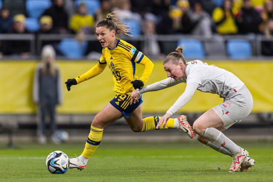 Johanna Rytting Kaneryd of Switzerland and Julia Stierli of