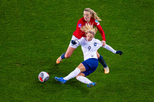 Mathilde Harviken of Norway and Eugénie Le Sommer of France