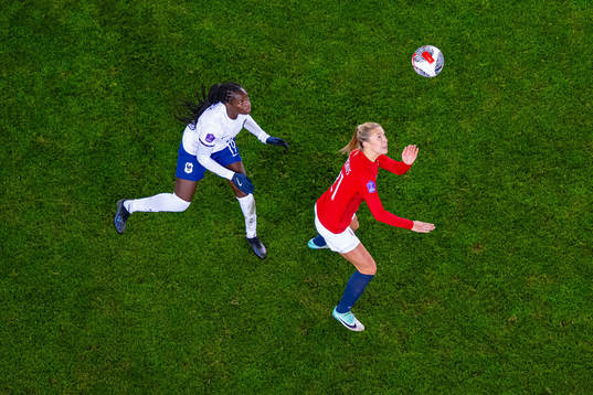Griedge Mbock Bathy of France and Mimmi Löfwenius of Norway