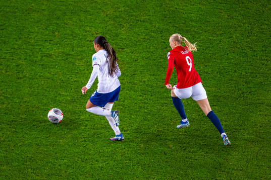 Selma Bacha of France and Karina Sævik of Norway