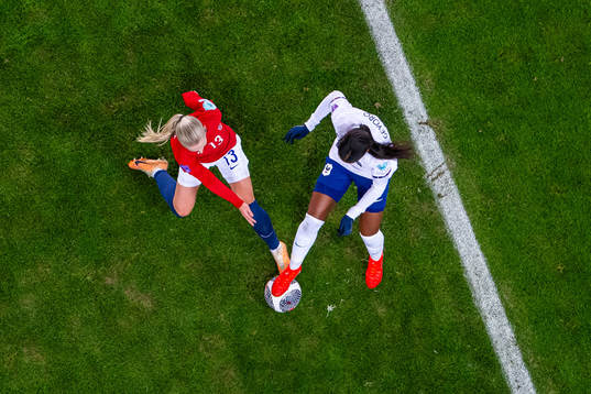 Thea Bjelde of Norway and Grace Geyoro of France