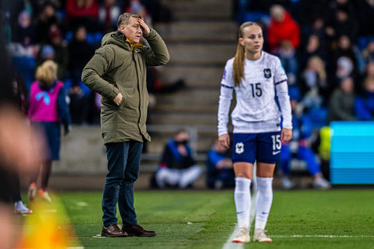 Leif Gunnar Smerud, head coach of Norway, looks dejected