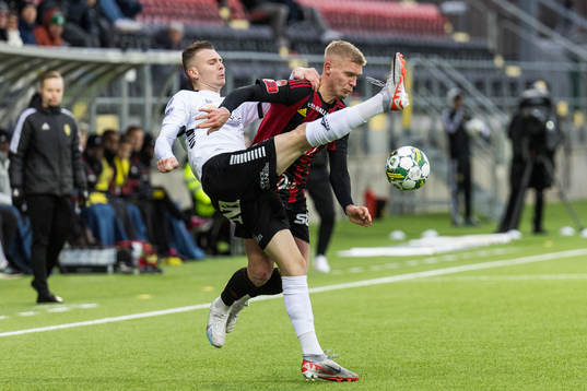 Bläddra bland fler bilder av Fotboll, Superettan, Östersund - Örebro