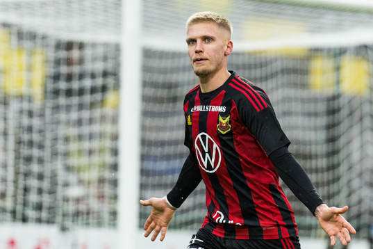Östersunds Andre Österholm jublar