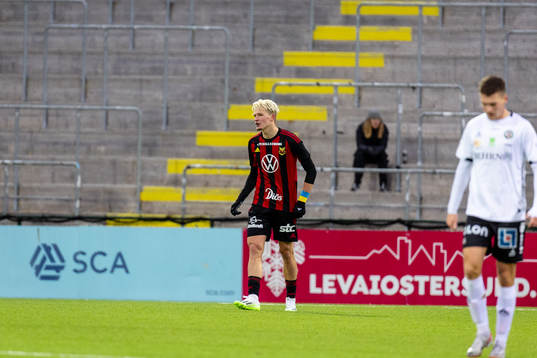 Östersunds Myroslav Mazur deppar