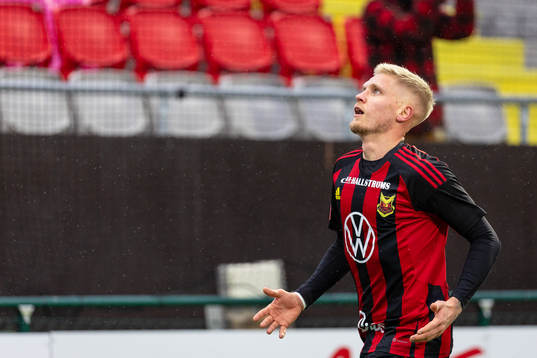 Östersunds Andre Österholm jublar
