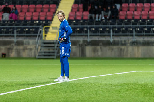 Örebros William Eskelinen deppar