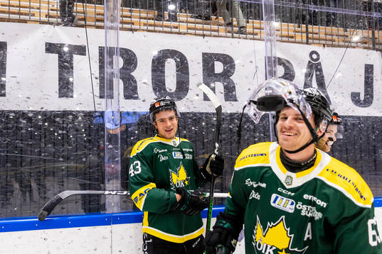 Östersunds Max Krogdahl jublar