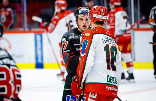 Örebros Glenn Gustafsson och Frölundas Linus Öberg