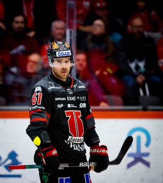 Örebros Ludvig Larsson deppar