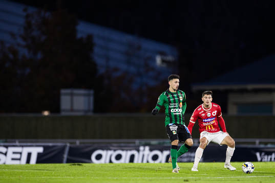 Varbergs Dion Krasniqi och Degerfors Seid Korac