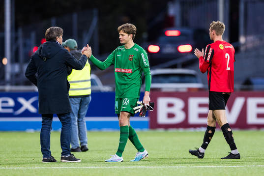 Brommapojkarnas Filip Sidklev deppar