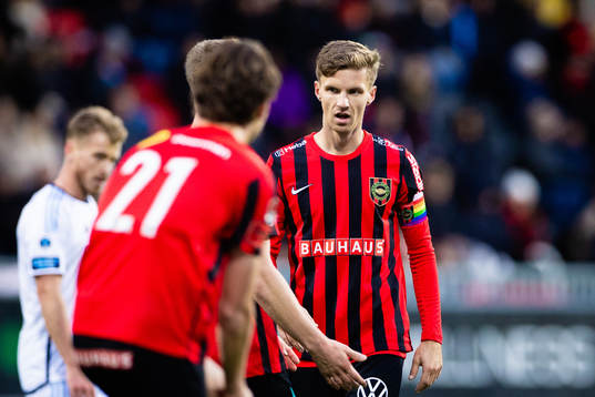 Brommapojkarnas Samuel Leach Holm deppar