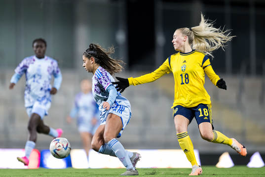 Noemi of Spain and Ida Björnberg of Sweden