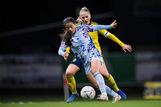 Tuva Skoog of Sweden and Judit of Spain