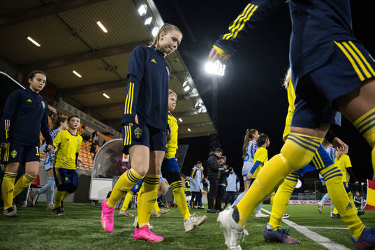 Bea Sprung of Sweden enters the pitch