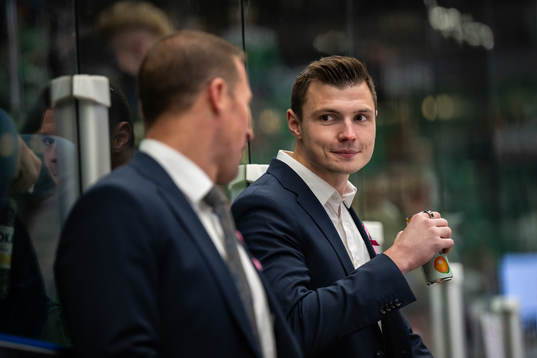 Rögles assisterande tränare Max Bohlin