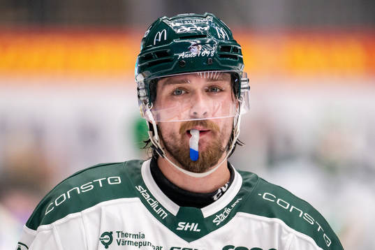 Färjestads Linus Johansson deppar