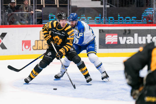 Skellefteås Max Lindholm och Leksands Marek Hrivik