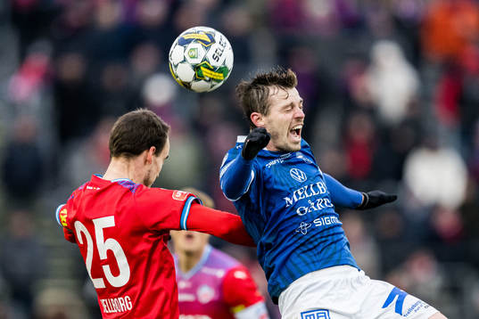 Helsingborgs Adam Hellborg och Trelleborgs Nicolas Mortensen