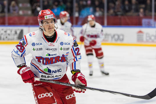 Timrås Filip Hållander jublar