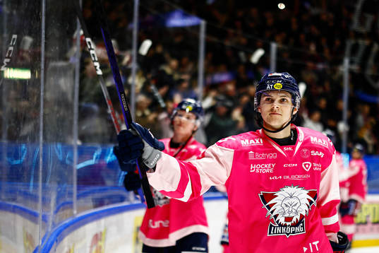Linköpings Jonathan Myrenberg jublar