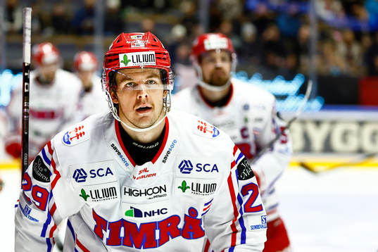 Timrås Filip Hållander jublar