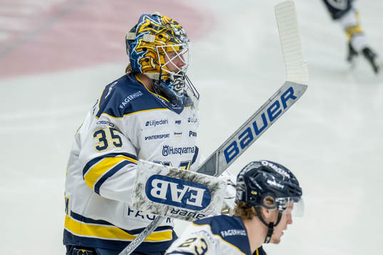 HV71s målvakt Victor Brattström